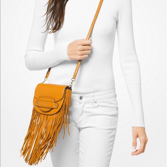 Michael Kors Handbags - Michael Kors Cary small slim saddle crossbody